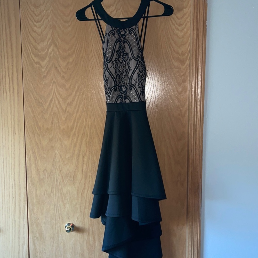 Black and cream! Size 9